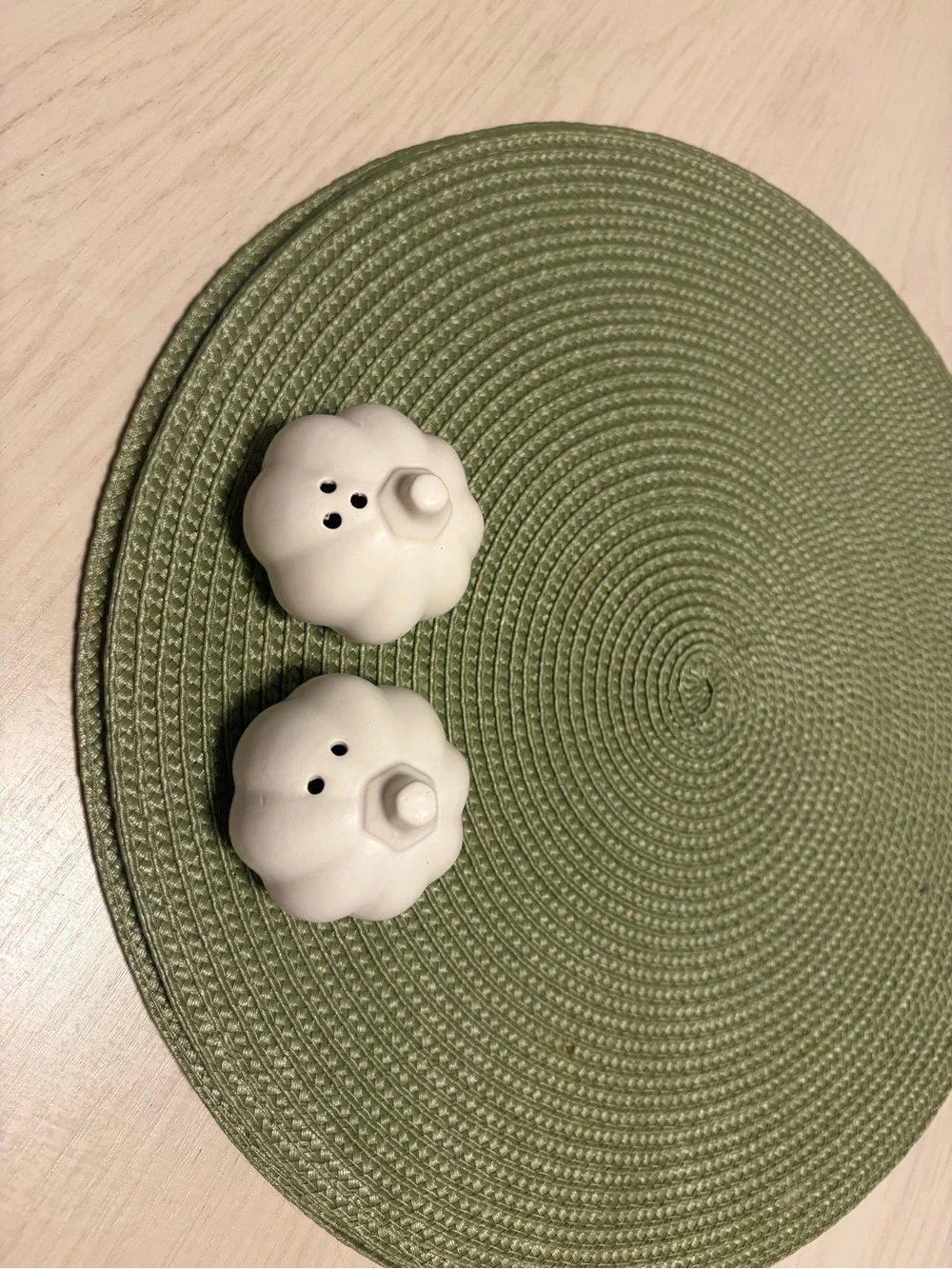 Pumpkin Salt & Pepper Shakers